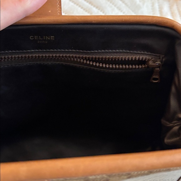 Celine Tan Shoulder Bag - Picture 12 of 14